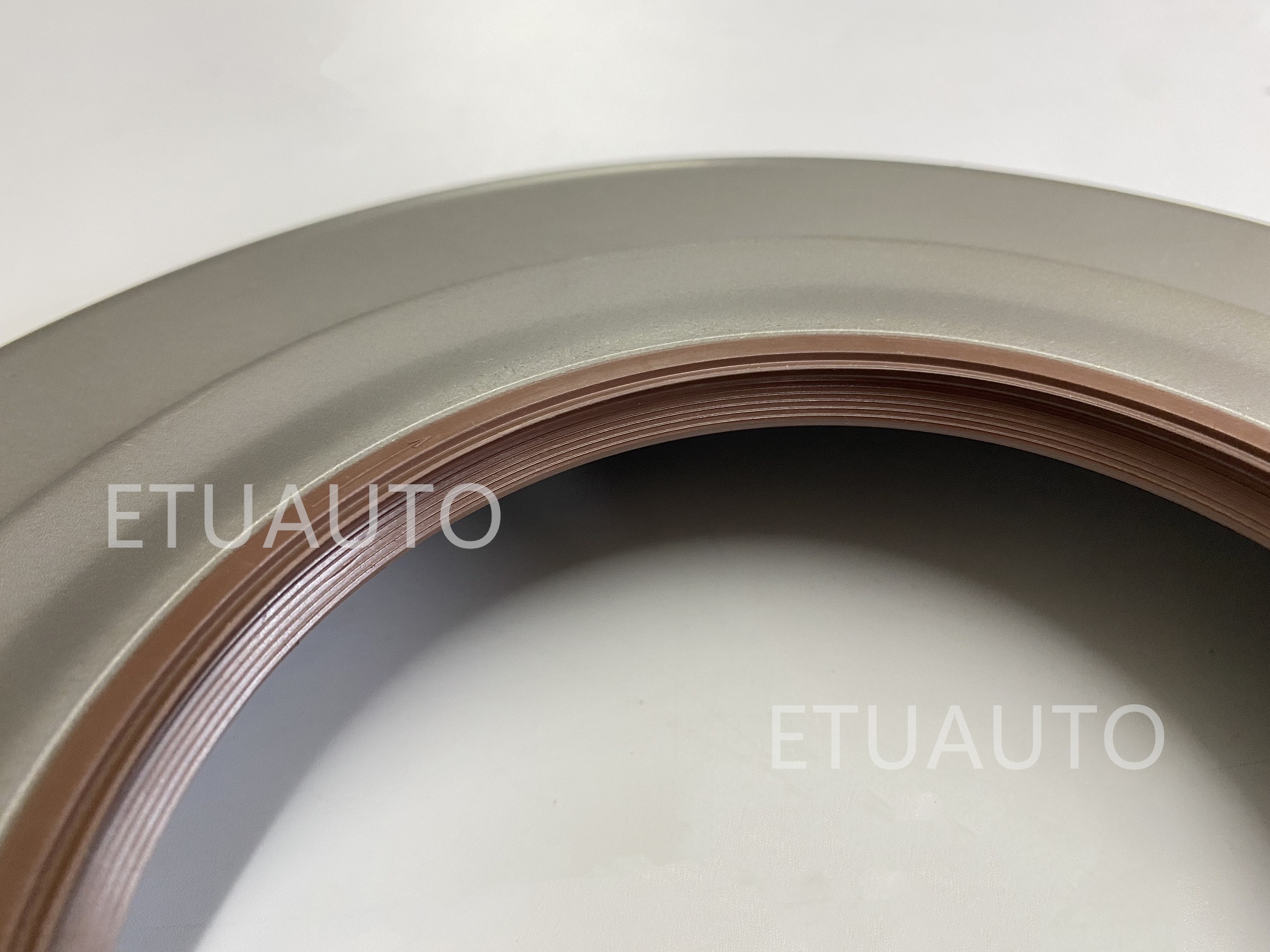 フォード 6DCT450 MPS6 ランドローバーボルボ自動パワーシフトギアボックスオイルシールカバー 31256729 31256845 1684808