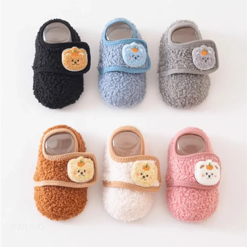0–5 Jahre rutschfeste Bodensocken für Babys, weiche Sohle, rutschfeste Wandersocken, mit Fleece gefütterte Kleinkindsocken, Winter-Innenschuhe, Kleinkinder und Kinder ‌