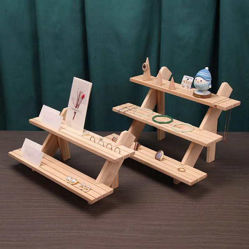 Solid wood ladder jewelry display stand, ring, cardboard, ring, doll, storage rack, display shelf.