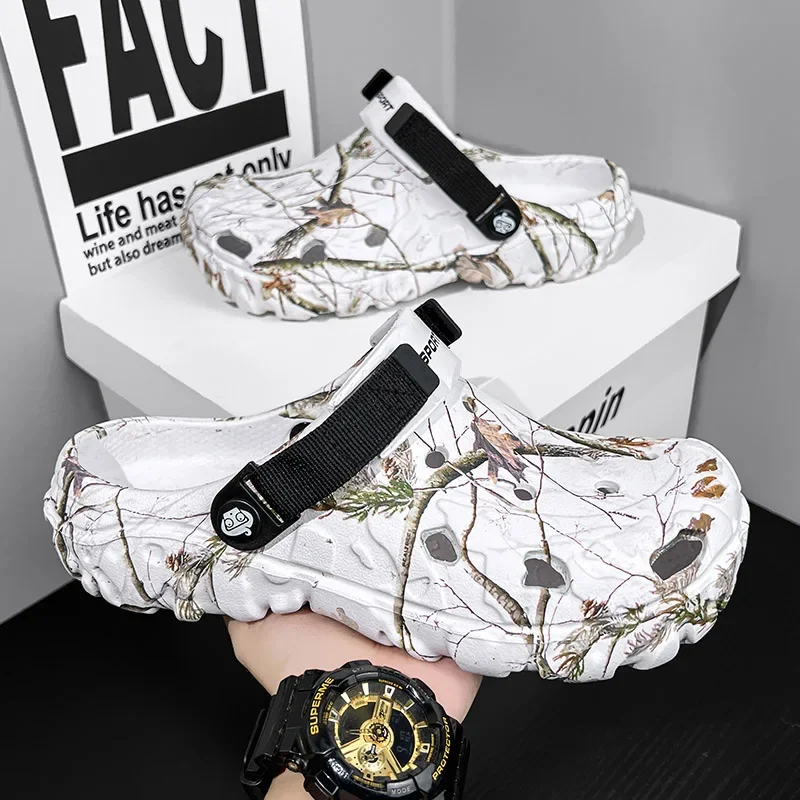 Sandálias planas sapatos masculinos 2024 chinelos homens sandálias de plataforma de jardim homem sandálias de verão tênis ao ar livre flip flops casa tamancos