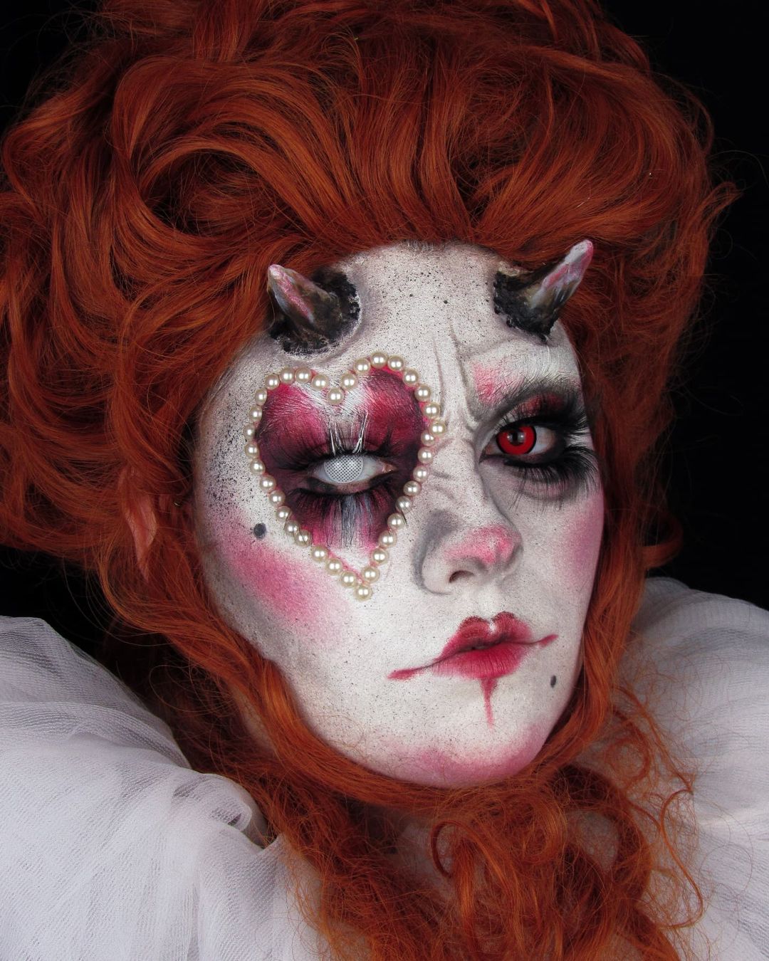 Bio-Essence 1 คู่ฮาโลวีนคอนแทคเลนส์สําหรับตาคอสเพลย์เลนส์อะนิเมะเลนส์อะนิเมะอุปกรณ์เสริมเลนส์สีดําเลนส์สีแดง