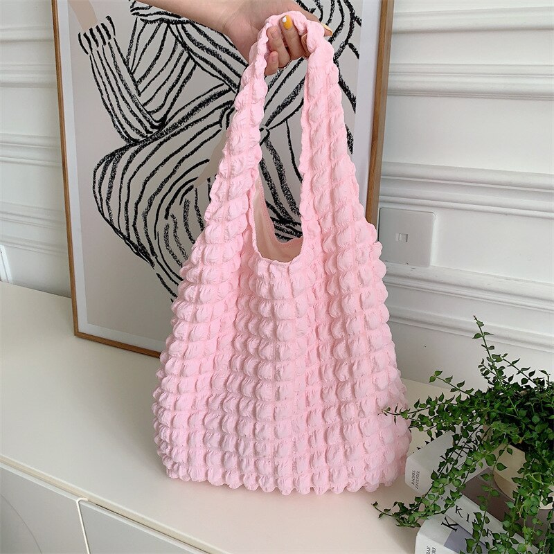 Sommer plissierte Bubble Cloud Frauen Umhängetasche Vintage Bonbon Farbe große Kapazität Einkaufs tasche