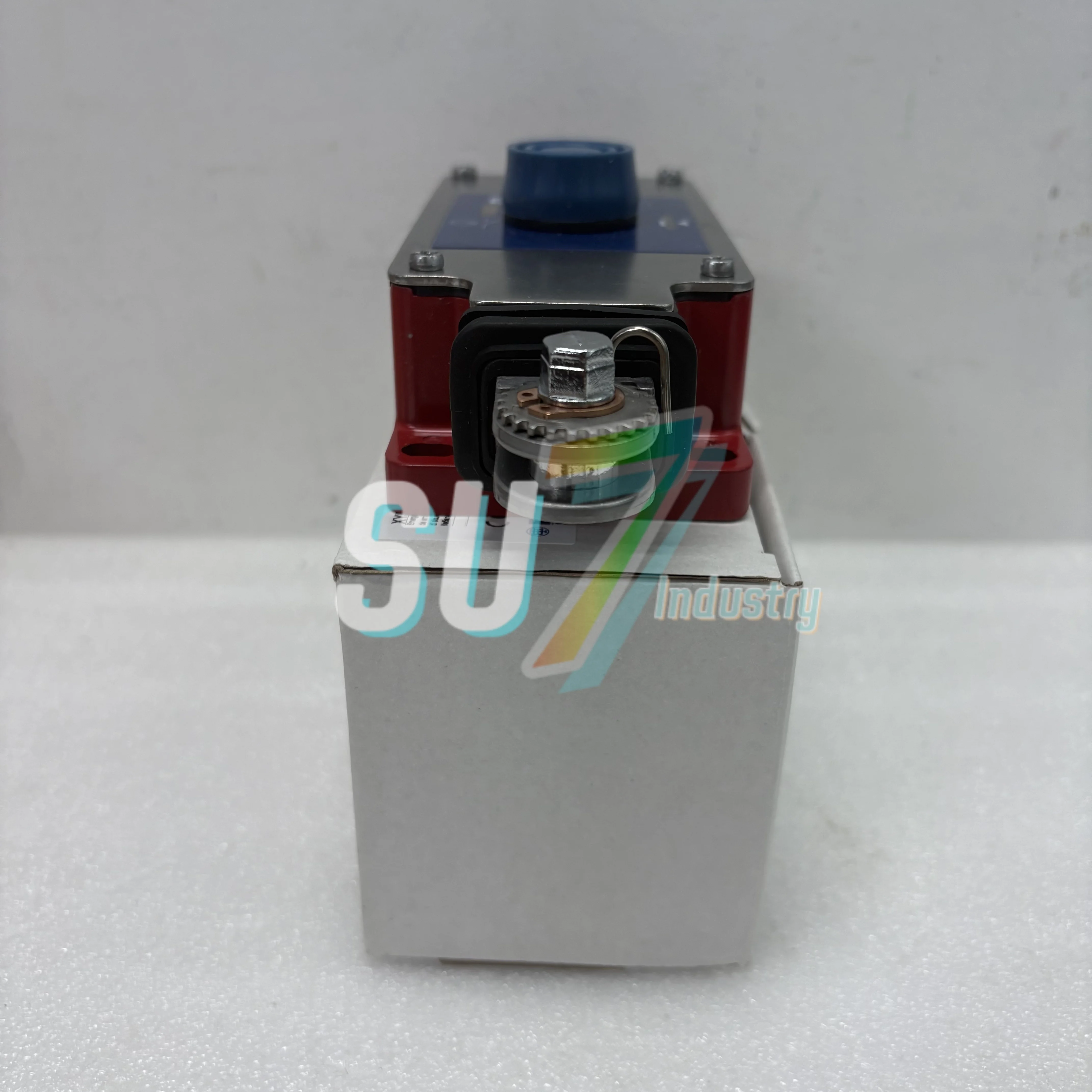 XY2CH13270H29    scram pull line limit switch     New In warehouse
