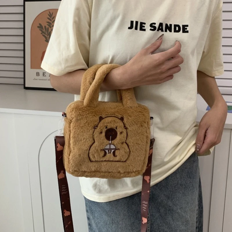 การ์ตูนตุ๊กตากระเป๋าถือCrossbodyอะนิเมะผลิตภัณฑ์น่ารักKapybaraตุ๊กตาPlushกระเป๋าเด็กCrossbodyกระเป๋าเหรียญ