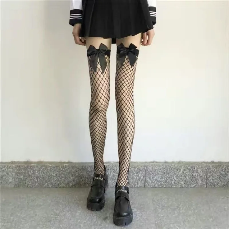 Weiße Puresire-Netzstrümpfe, rosa Fliege, kontrastierende Farbe, kniehoch, sexy, aushöhlen, verführerischer, großer Netzstrumpf #