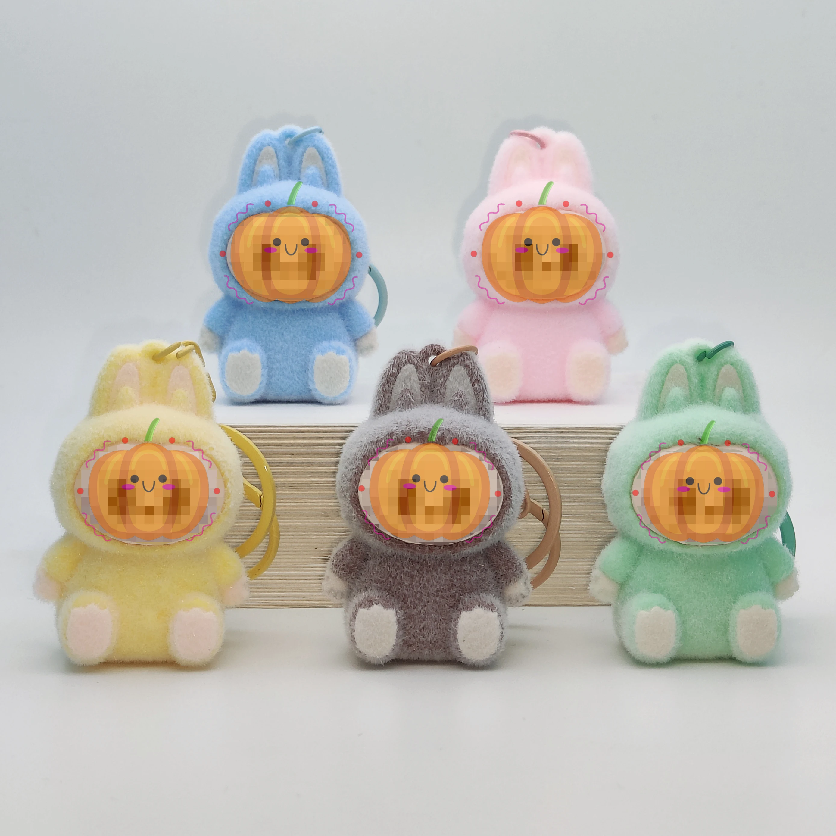 1PC Plüsch Puppe Schlüsselbund PVC Spielzeug Telefon Zubehör Tasche Anhänger Charme Auto Schlüsselbund Nette Puppe Schlüsselbund Bunte Candy Farben