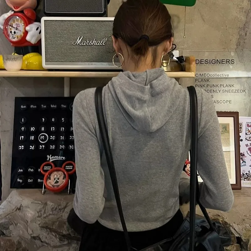 Jersey liso de manga larga con capucha para mujer, jerséis con capucha de cuello alto ajustados a la moda para otoño e invierno