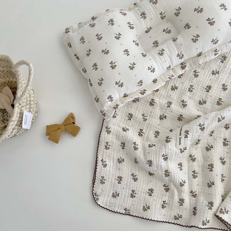 ผ้าห่มหรือหมอน Vintage Floral ผ้าห่มเด็กสําหรับฤดูร้อนทารกแรกเกิด Muslin ผ้าห่มทารกฤดูร้อน Nap ตะกร้าผ้าห่มแผ่น
