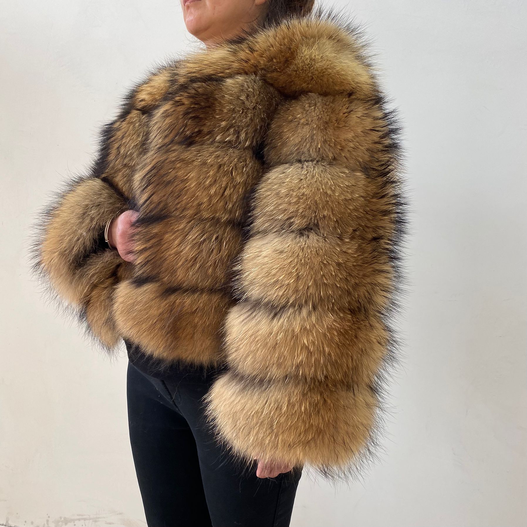 Damesbontjas - Winter Dames Warme natuurlijke wasbeerbontjas - Modieuze luxe reguliere merk lederen jas