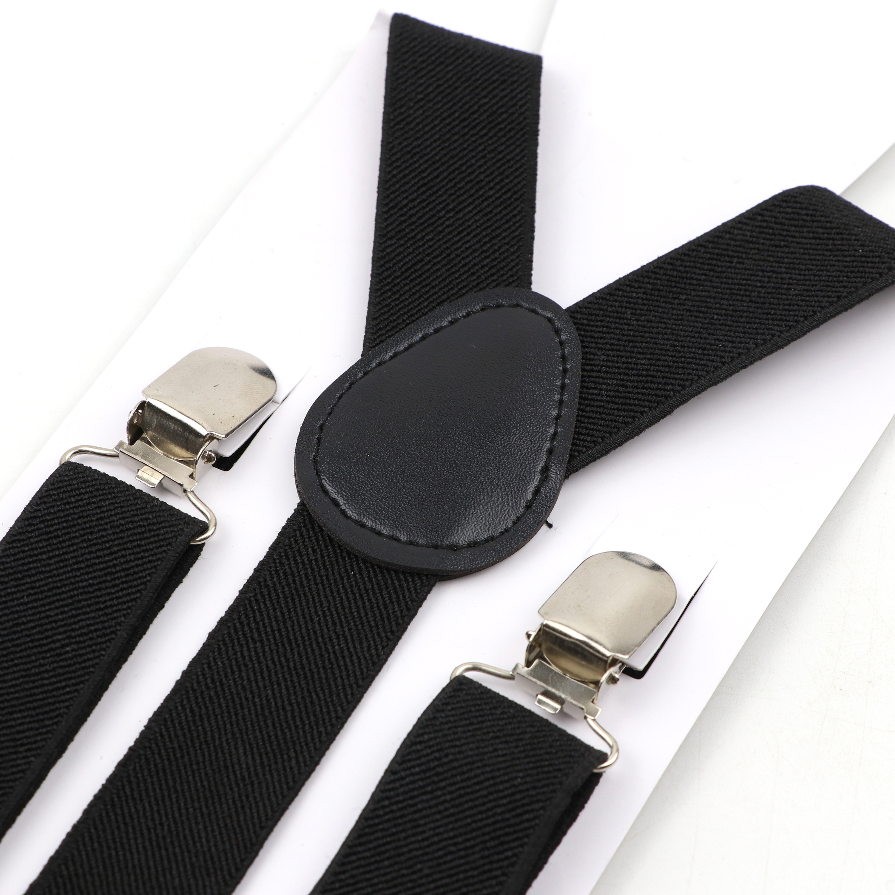 Hot Koop Klassieke Effen Kleur Elastische Lederen Jarretel Brace Voor Mannen Vrouwen Zwart Rood Verstelbare Bandjes Pak Rok Accessoires