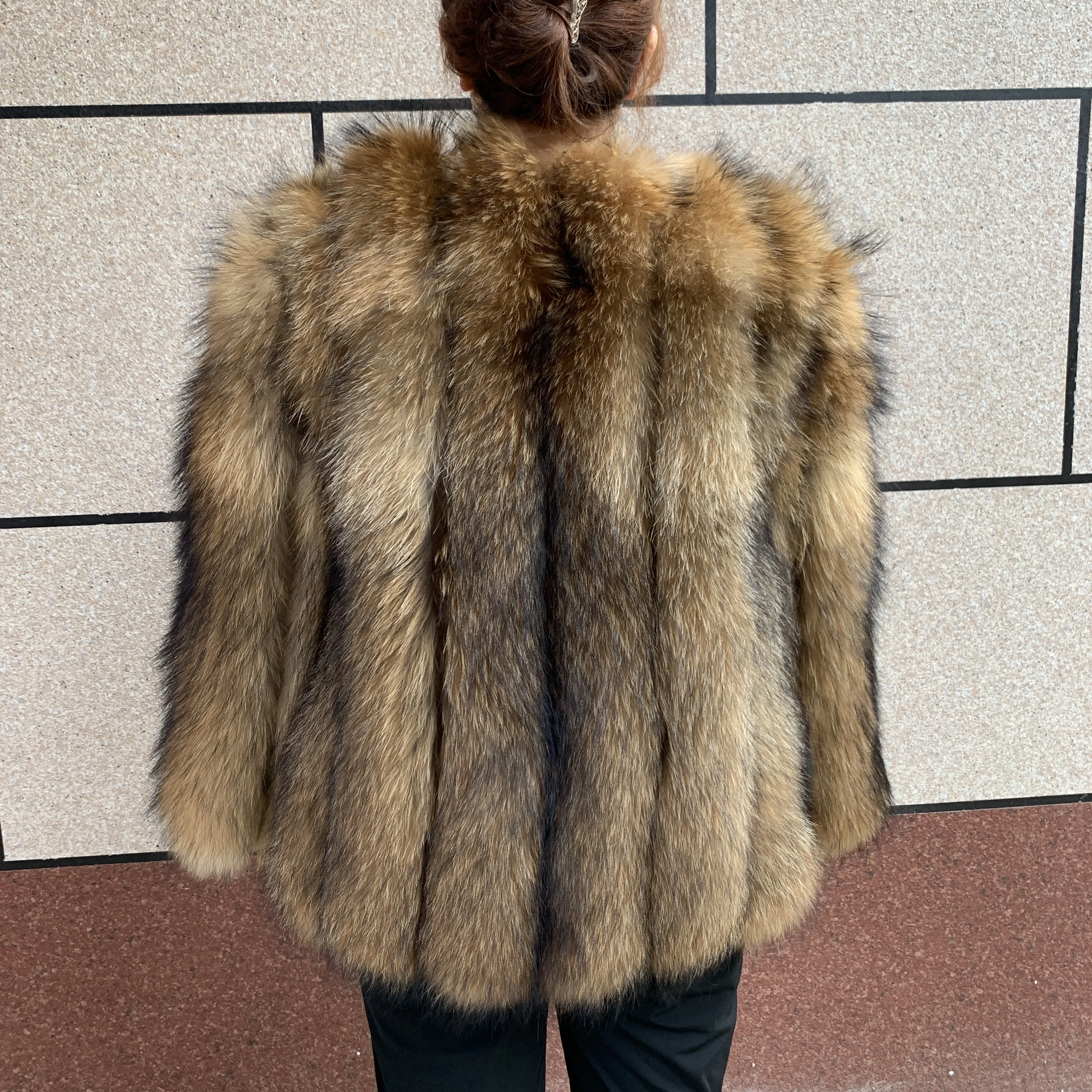 Nouveau style raton laveur vraie fourrure veste verticale manches verticales 100% manteau de fourrure véritable femmes hiver chaud veste de fourrure de renard verticale