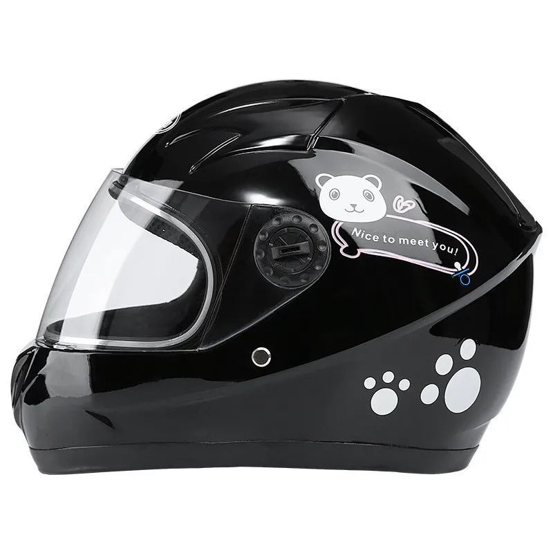 2024 秋冬新製品: 子供用ヘルメット子供用安全ヘルメット電気自動車男性用と女性用ヘルメット暖かい漫画