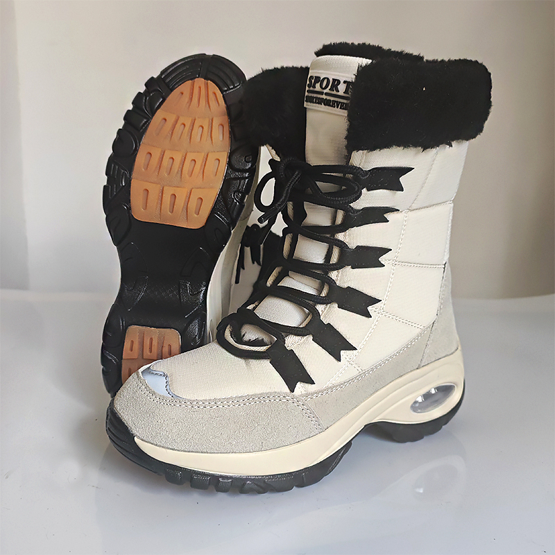 Damen-Schneestiefel, Schwarz, modischer Stil, warme und plüschige Wanderstiefel mit rutschfestem Design, ein Muss für den Winter 2024