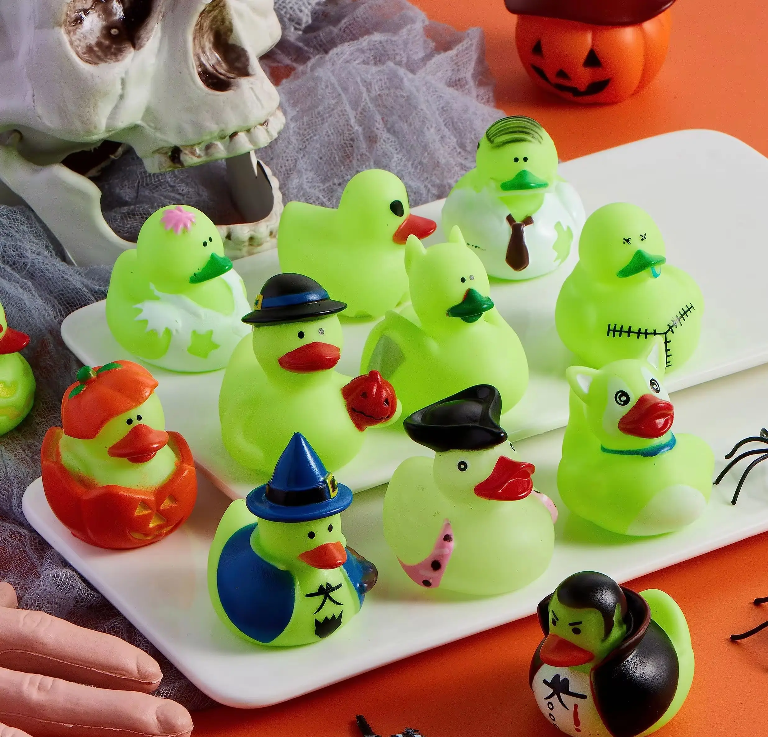 Glow-in-the-Dark Rubber Duck, Presente do banho do Dia das Bruxas, Trick or Treat Present, Presente do tema do Dia das Bruxas, Ducky Squeaker Party, 24pcs