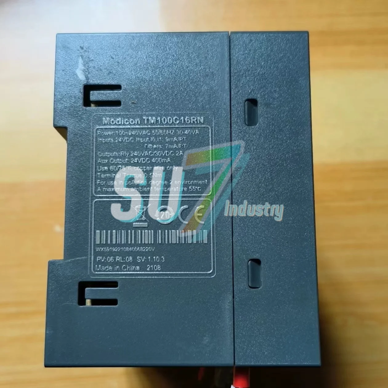 新しいボックス内 TM100C16RN TM100C24RN PLC モジュール