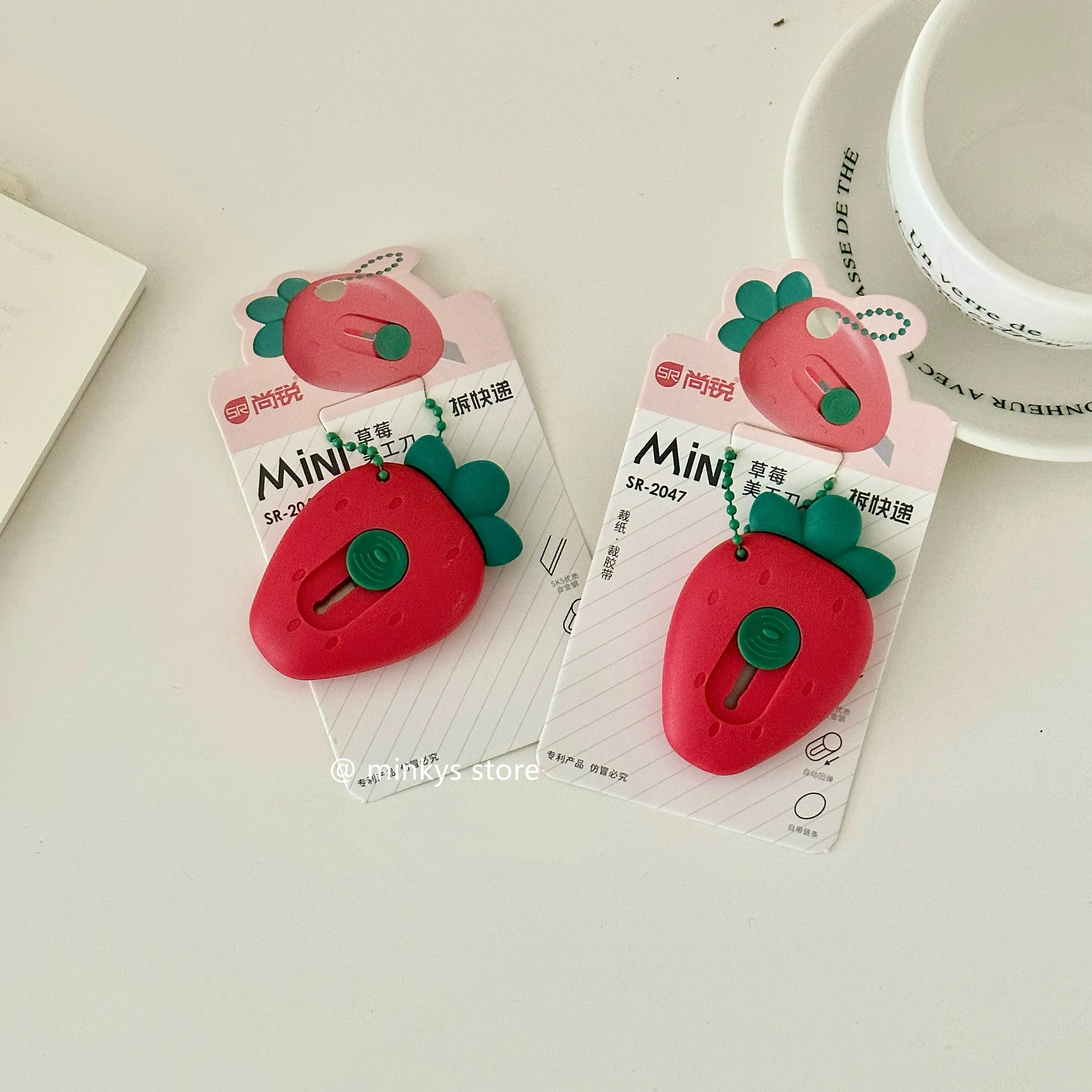 MINKYS น่ารักแบบพกพา Mini Avocado สตรอเบอร์รี่ผลไม้ Art Utility มีด Express กล่องมีดเครื่องตัดกระดาษหัตถกรรมห่อเครื่องมือ