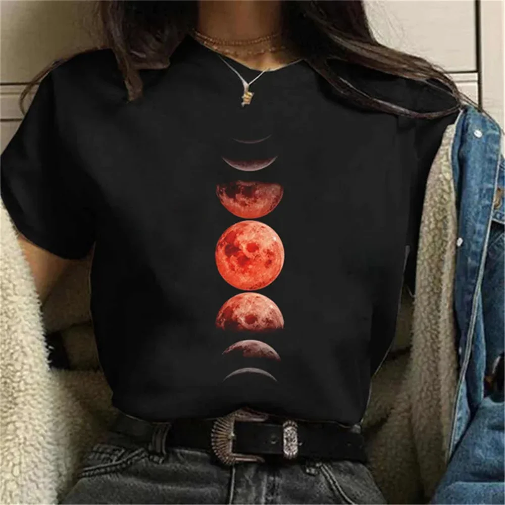 เสื้อยืดพิมพ์ลายดวงจันทร์สไตล์ฮาราจูกุสำหรับเด็กผู้หญิงเสื้อสีดำแฟชั่นใหม่เสื้อยืดลำลองสำหรับผู้หญิงเสื้อผ้า Y2k น่ารัก