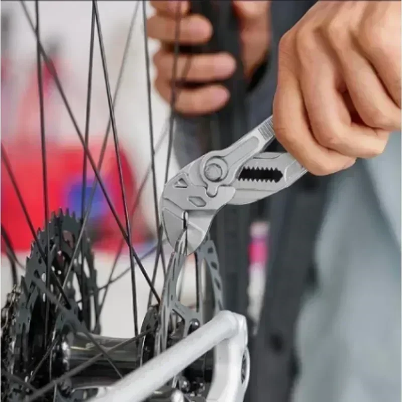 Eagle Beak Wrench Water Pipe Pliers Multi-function Adjustable Spanner Press Clamp Large Opening Plumbing Household Tools
