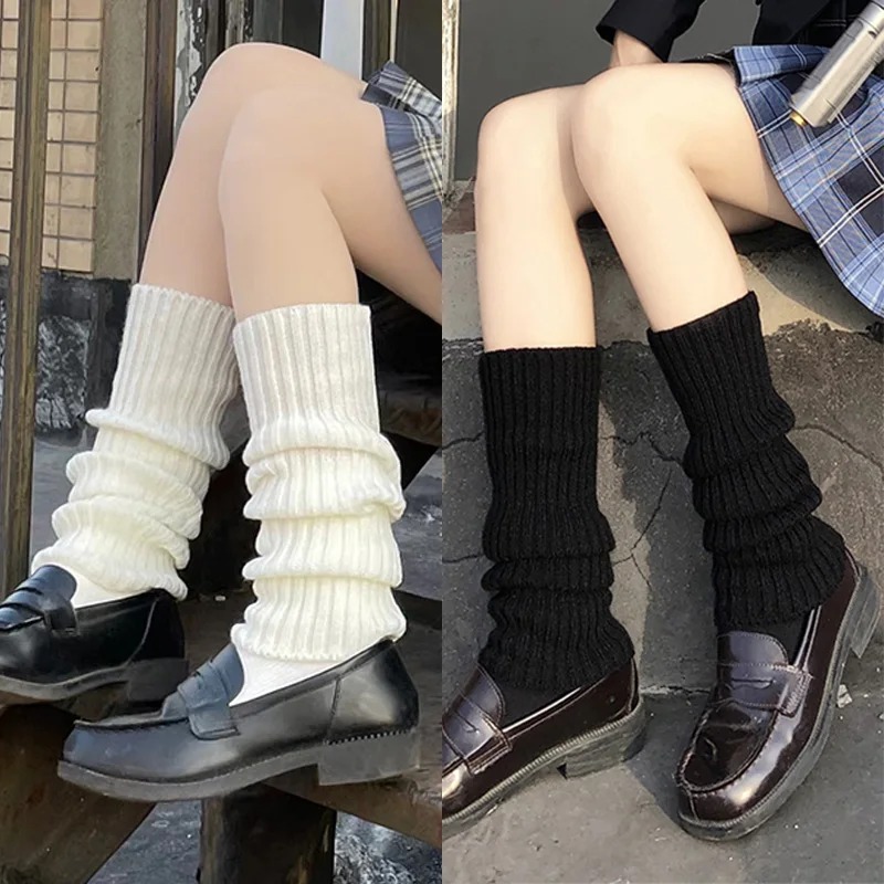 Neue japanische Beinwärmer für Damen, Lolita, lange Wolle, gestrickte Socken, Schutzschuhe, bedecken Schulterpolster, Herbst- und Winter-Häkelsocken