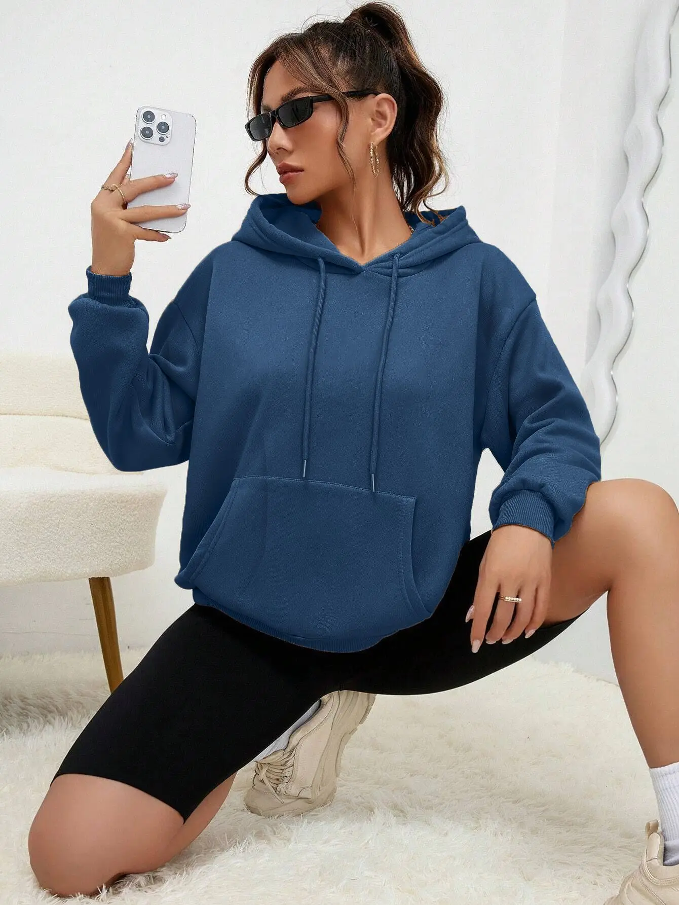 Sudadera con capucha de Color liso para mujer, ropa de moda informal con bolsillo de lana, Multicolor, ropa de calle Unisex, otoño