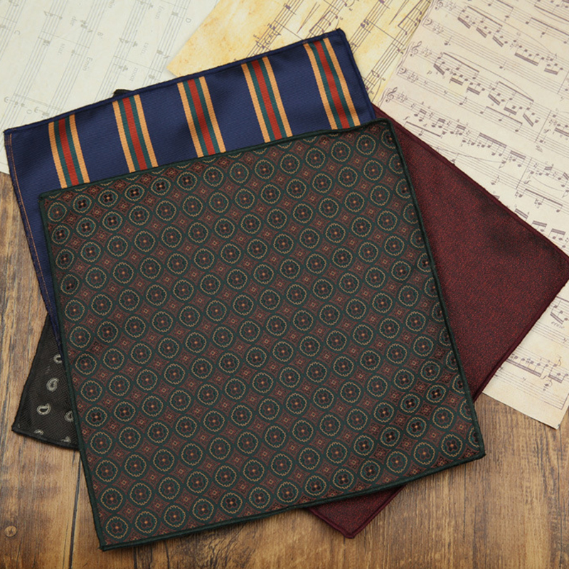 23 cm Nieuwe Klassieke Gestreepte Pochet Mannen Formele Pak Accessoires Polyester Groene Stippen Zakdoek Bruiloft Mode Hanky Gift