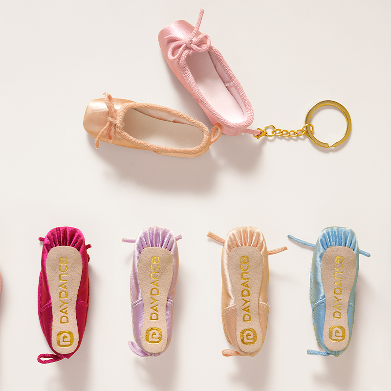 Mini chaussures à Pointe en Satin faites à la main, porte-clés pour chaussures de Ballet, accessoires de Ballet, pendentif de sac à chaîne à breloques