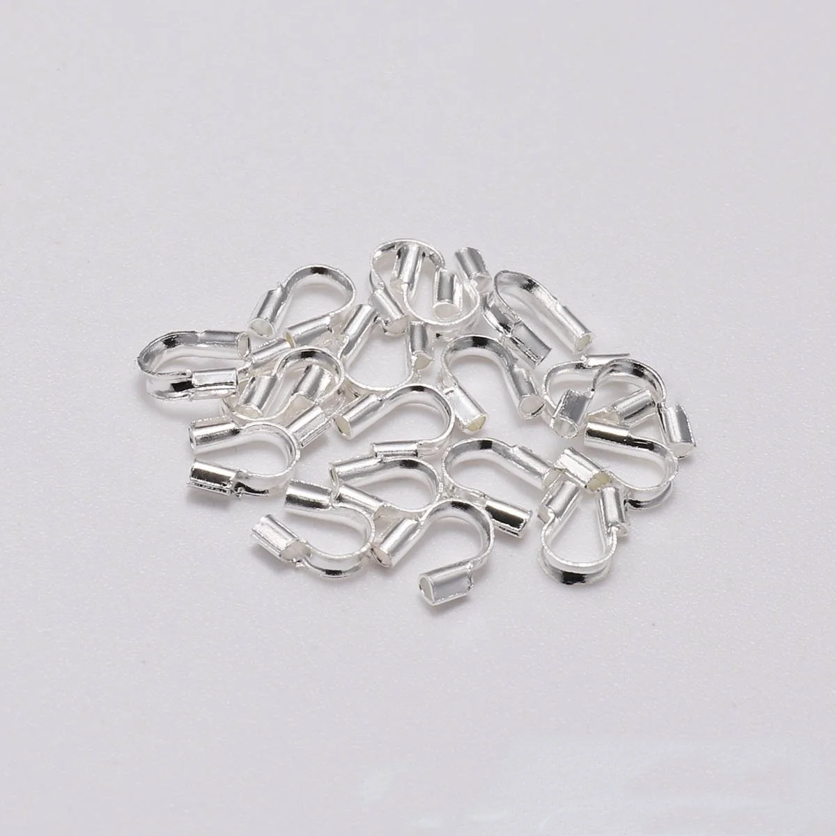 30-100pcs 4.5x4 มม.ป้องกันสายไฟลวด GUARD Guardian ป้องกันลูป U รูปร่างอุปกรณ์เสริม Clasps สําหรับเครื่องประดับทํา