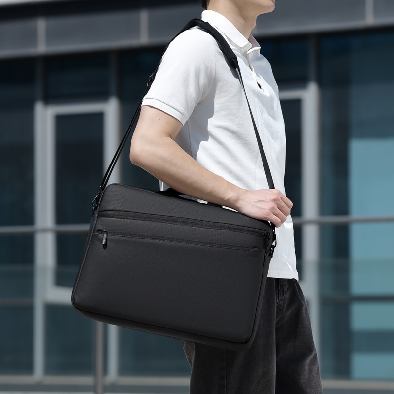Laptop Bag 15.6-17.3 Inch,Business Briefcase,shoulder bag for men ,adjustable shoulder strap, suitable for daily commuting