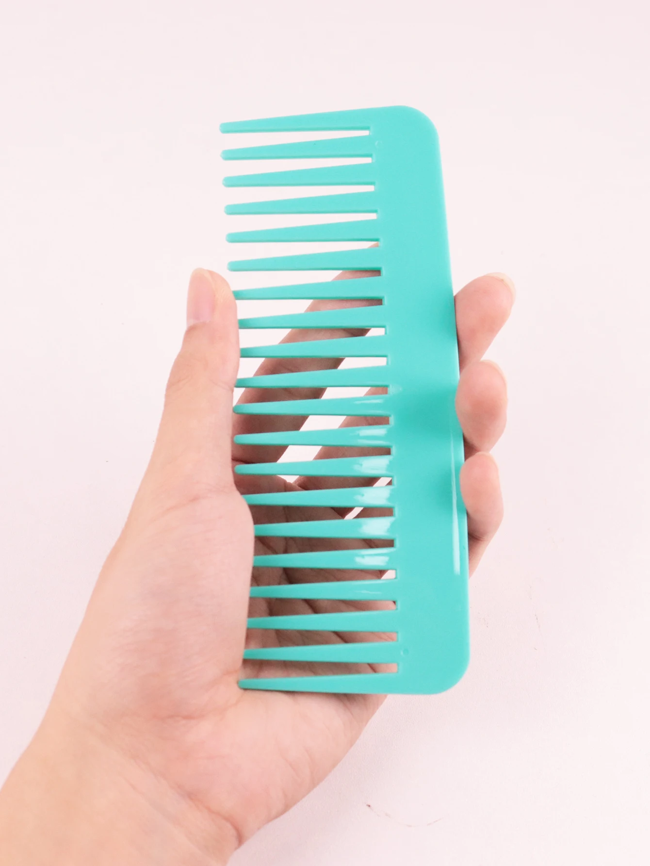 1 厚いプラスチック耐熱、帯電防止長歯、広歯サロンヘアスタイルコーム本物の髪のかつらに特化
