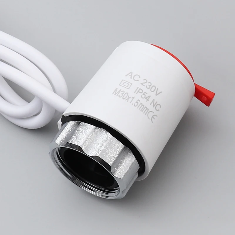 230V ปกติปิด NC M30 * 1.5 มม.ไฟฟ้าตัวกระตุ้นความร้อนสําหรับเครื่องทําความร้อนใต้พื้น TRV วาล์วหม้อน้ํา Thermostatic