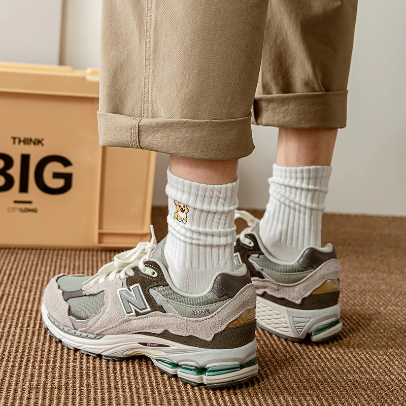 Nueva moda Primavera otoño calcetines de hombre blanco negro calcetines deportivos Casual sudor absorbente transpirable calcetines de baloncesto Meias EU 38-43
