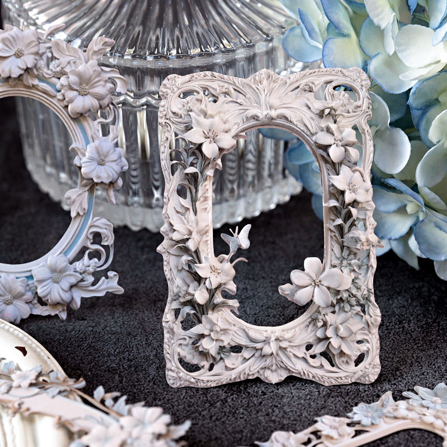 10 แผ่น/ถุง Hollow บรรเทา Retro กรอบ Collage การ์ดยุโรปดอกไม้กรอบรูปบัญชีมือตกแต่งวัสดุ