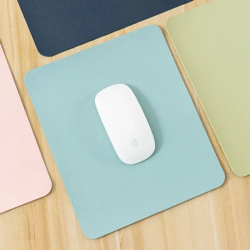 Mała podkładka pod mysz PU Antypoślizgowa podkładka pod mysz do gier Wodoodporna, odporna na zarysowania, łatwa do czyszczenia podkładka pod mysz do komputera PC Laptop Desktop