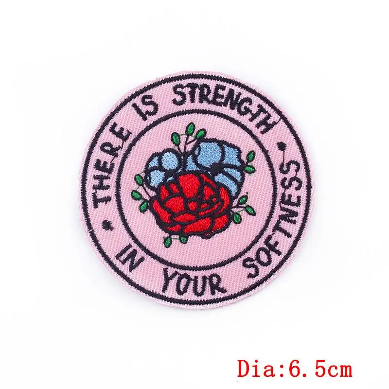 Embroidered Patch Iron On Patches for Clothing Pocket Polar Bear Clothes Stickers Fabric Sewing Thermal Adhesive Applique