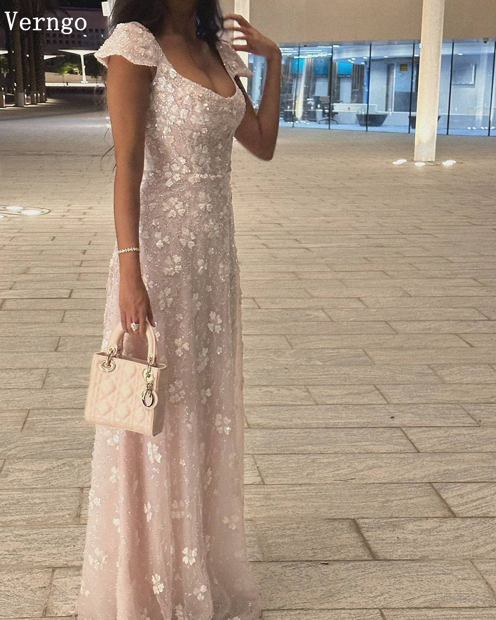 Verngo-Robe de Patients en Tulle à Col Rond et Manches Courtes, Coupe Trapèze, Fermeture Éclair, Élégante, Personnalisée