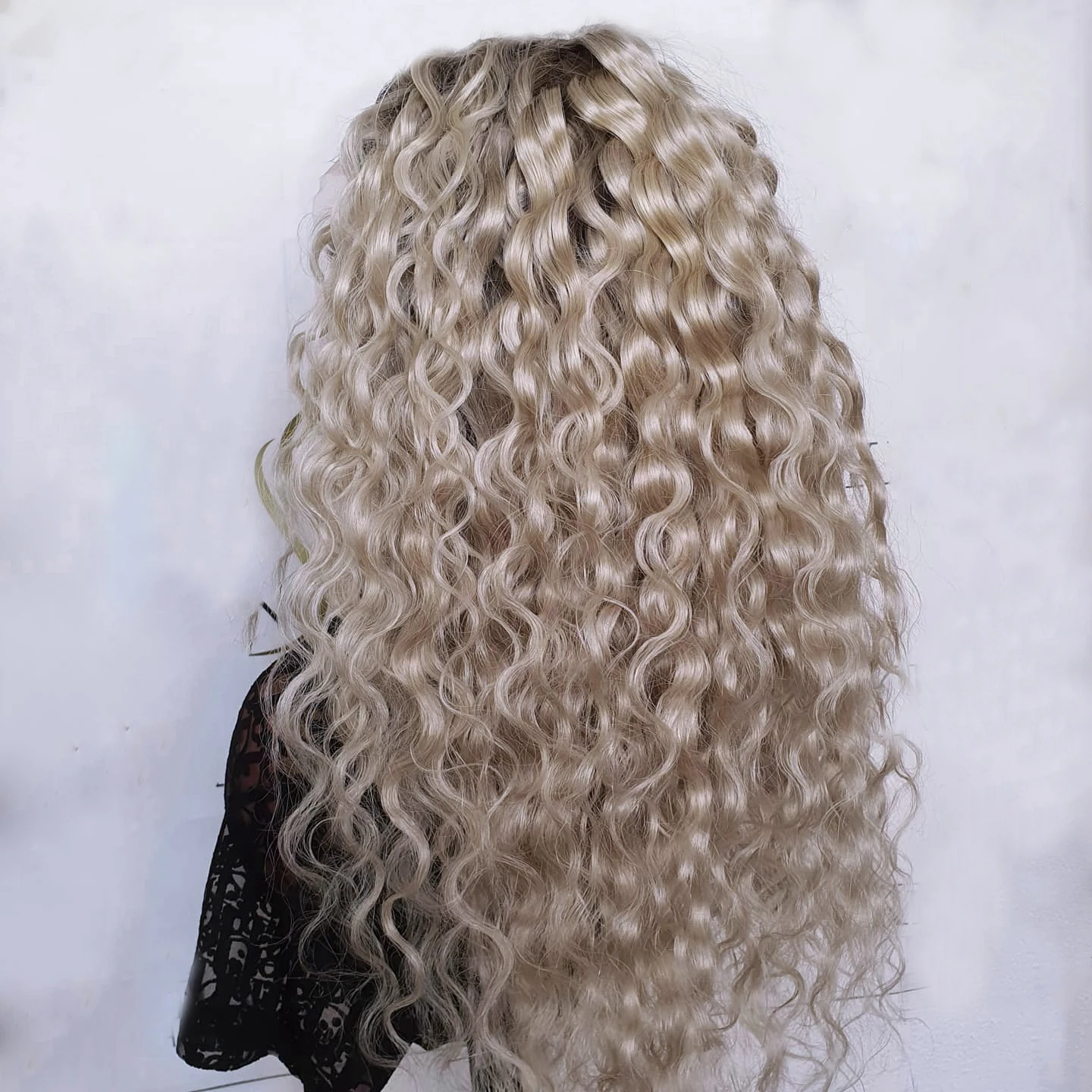 Pelucas frontales de encaje carisma ombré, pelo sintético para mujer, fibra resistente al calor, raíces marrones, pelucas sintéticas, peluca rizada larga