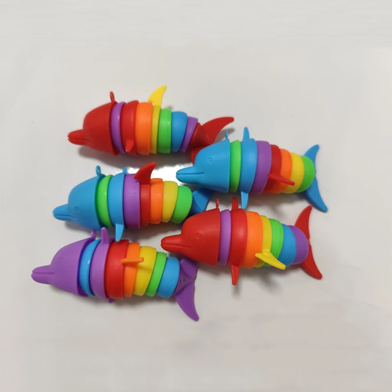 สีสัน Slug lobsterToy ข้อต่อยืดหยุ่น 3D Slug Fidget ของเล่นทุกวัยบรรเทา Anti-ความวิตกกังวล Sensory ของเล่นเด็ก