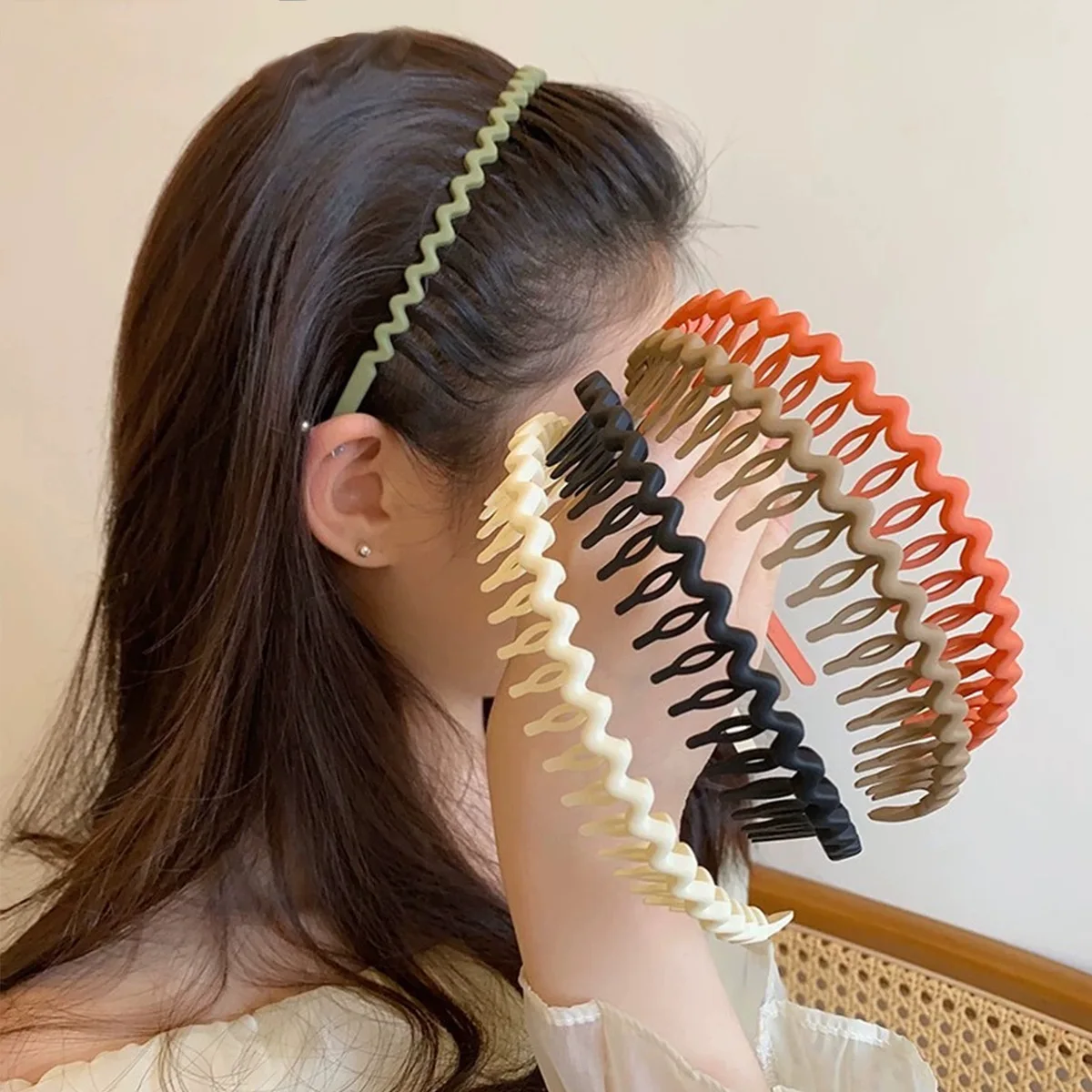4 個のプレスタイプの歯付き洗顔料、滑り止め、切れ毛、圧力ヘアヘッドバンド、夏の女性のヘアバンドル、ヘアクリップセット。