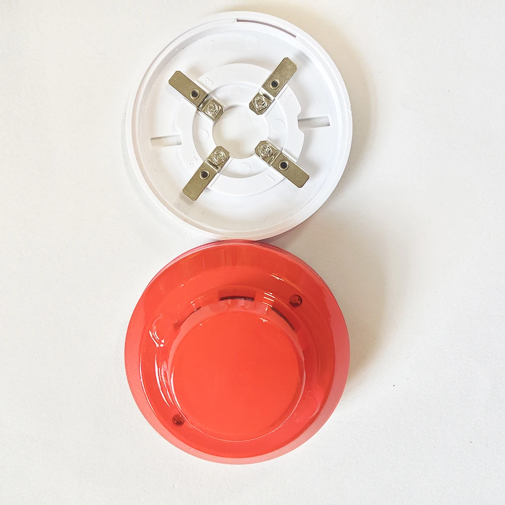DC12V-24V แรงดันไฟฟ้าแบบมีสายในร่มเครื่องส่งสัญญาณควันรวบรวมเครื่องตรวจจับควัน ALARM SENSOR Stand Alone สําหรับ GSM ALARM System