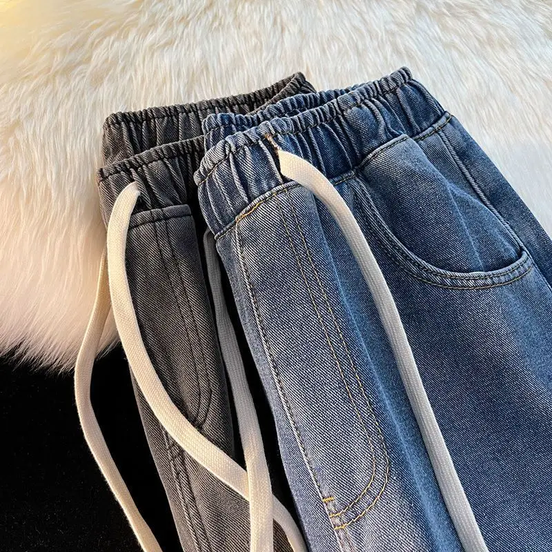 Herbst und Winter gepolsterte und verdickte Jeans Herren lose gerade elastische Taille Hose mit weitem Bein Freizeit hose
