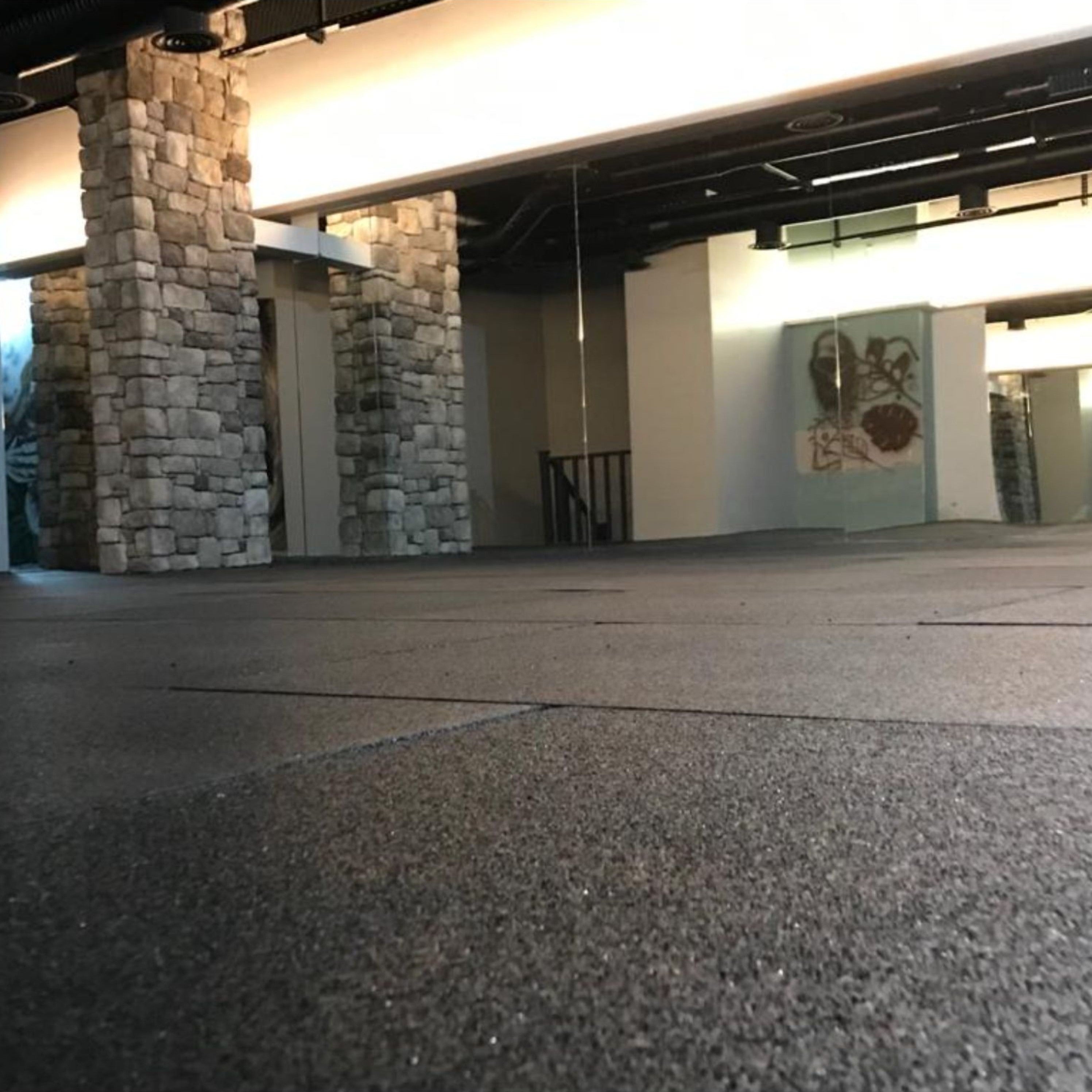 Sinysenda 1.5 ซม. ด้านล่าง Sbr Gym พื้นยางสําหรับโรงยิมยางปูพื้นกระเบื้อง