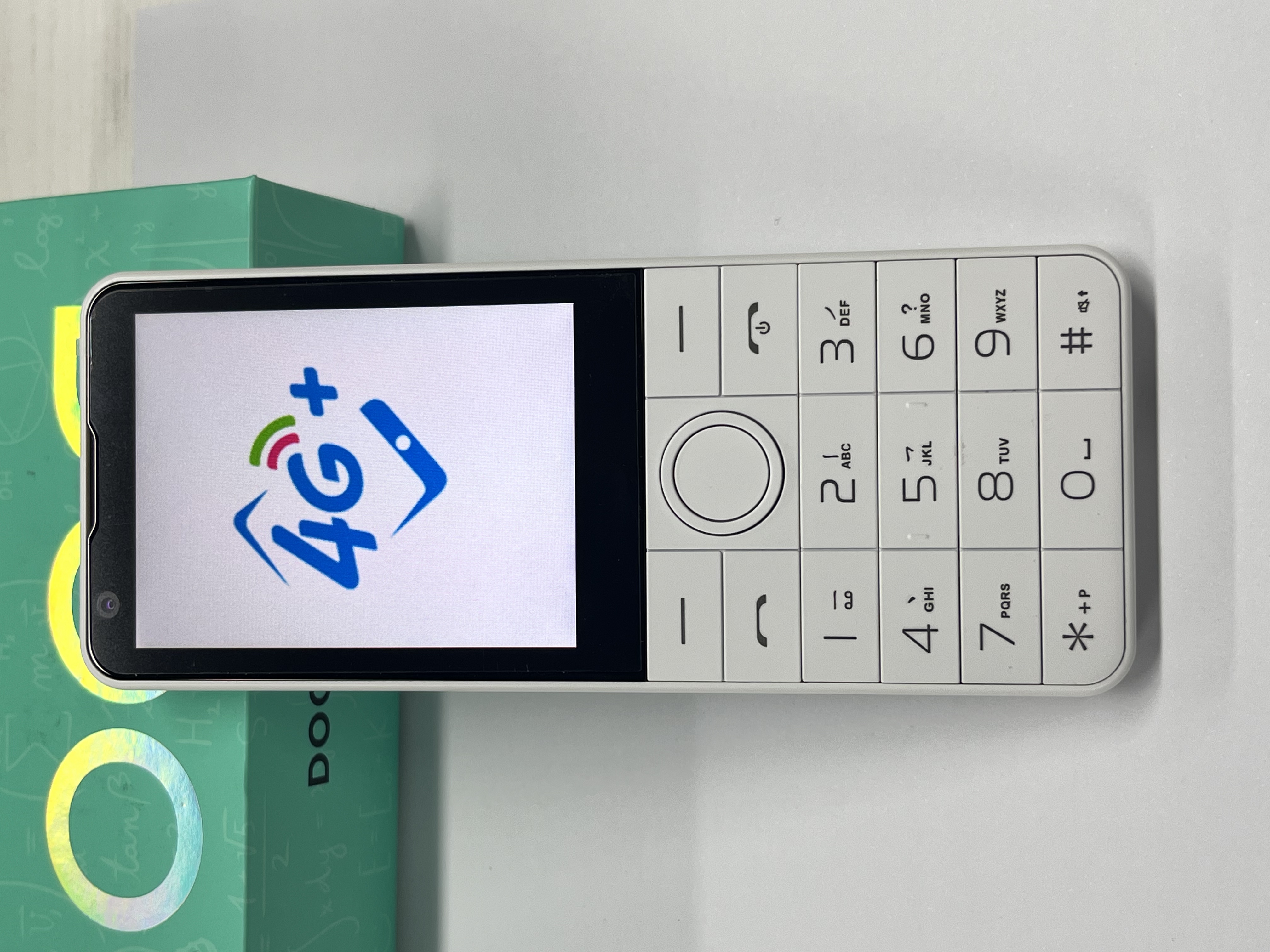 NEW DOOV R77 PRO 4G Smart Touch Screen 2.8 Inch Keypad Mobile Phone  3GB+32GB 3000mAh Android 13 Whatsapp