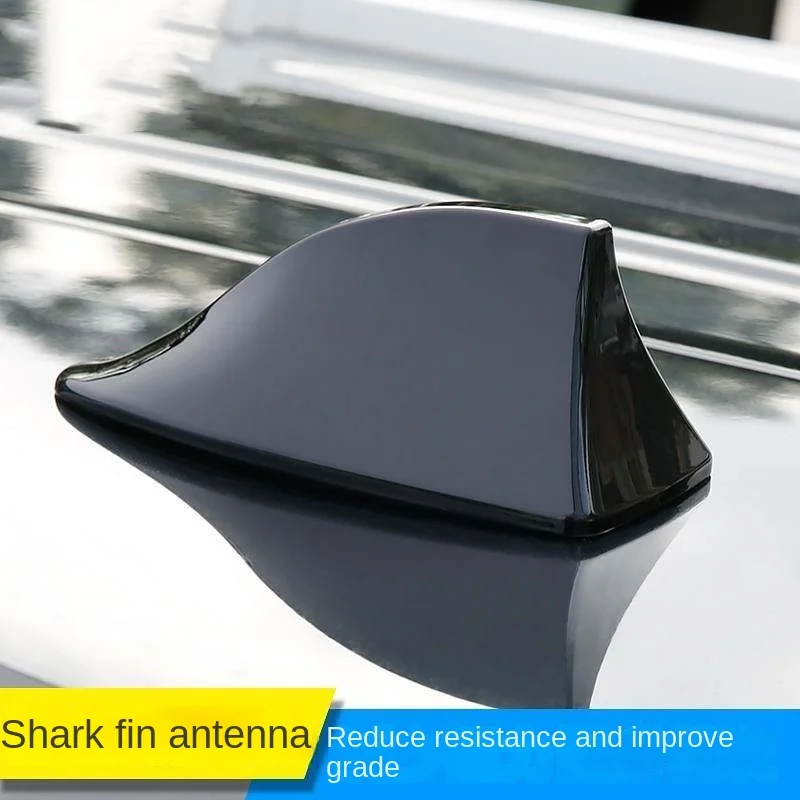 Antena aérea de barbatana de tubarão para teto de carro, antena am fm, amplificador de sinal, design externo, acessórios de estilo