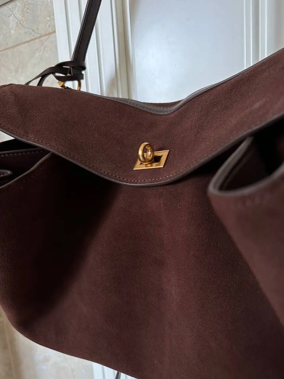แบรนด์หรู Rodeo ผู้หญิงกระเป๋าหนังแท้หนังนิ่มสีน้ําตาลผู้หญิง Totes หัวเข็มขัดทองผู้หญิงไหล่กระเป๋าแฟชั่นผู้หญิงกระเป๋าถือ