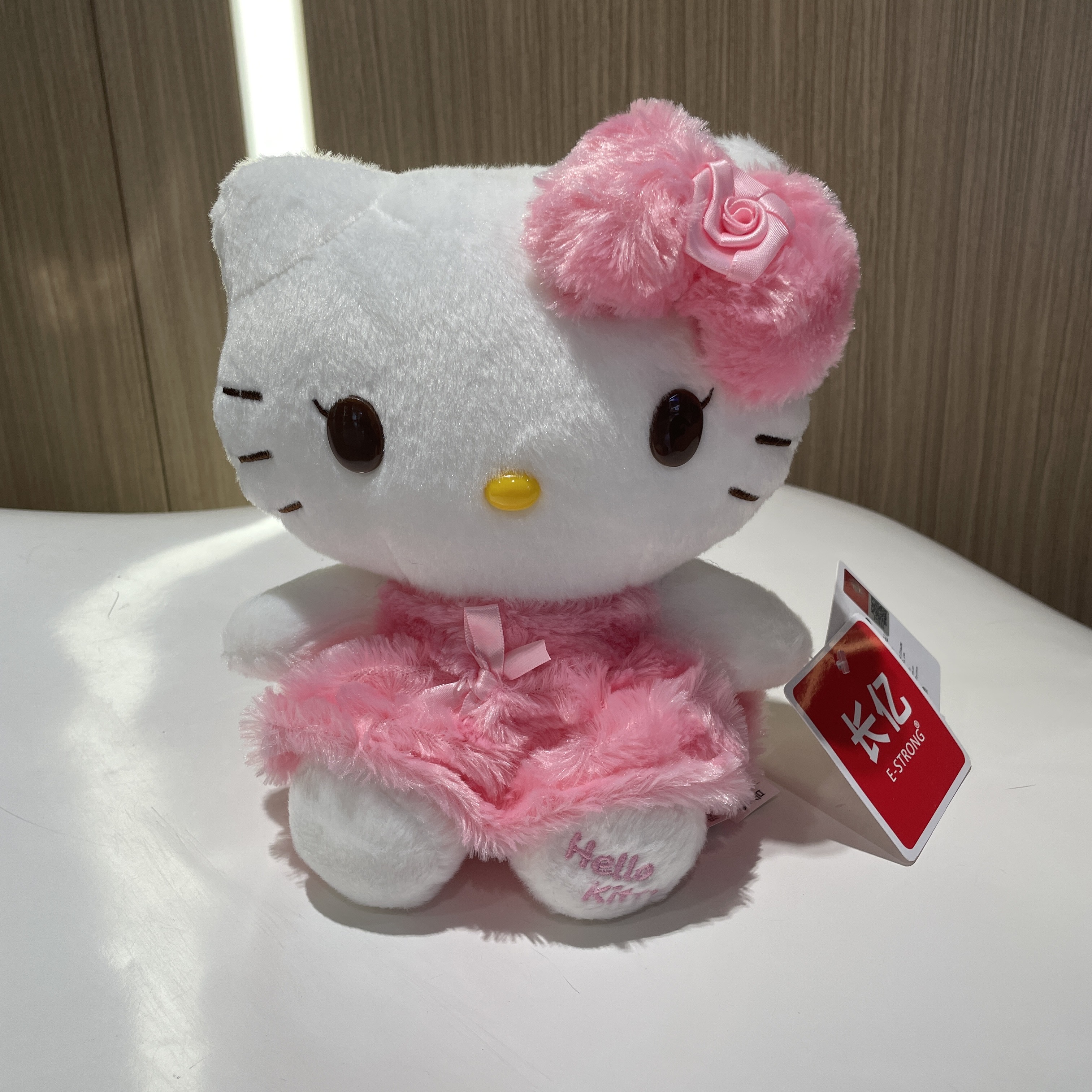 100 % echte Sanrio Hello Kitty Cinnamoroll Kuromi Melody Stoffpuppe, bequemes weiches Plüschtier, Valentinstag, Geburtstagsgeschenk