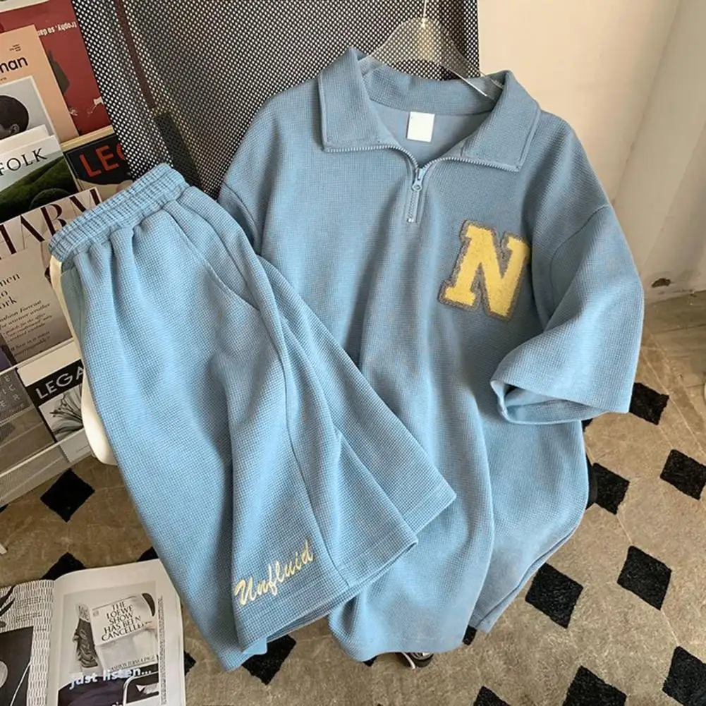 วาฟเฟิลชุดกีฬา Unisex ฤดูร้อนผู้ชายหลวมแขนสั้นเสื้อยืดกางเกงขาสั้น Jogger ชุด 2 ชิ้นชุดพิมพ์ชุดลําลอง