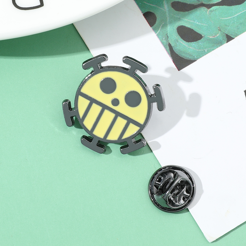 Broche de una pieza, mono de dibujos animados de Anime D. Mochila con calavera de Luffy, accesorios de ropa, alfileres de solapa esmaltados de aleación, insignia
