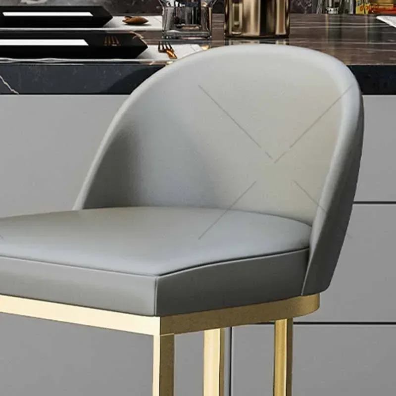 Sedia da bar alta da ufficio minimalista di lusso nordico dorato da pranzo sedia da bar da ufficio ergonomica morbida sedie da barbiere mobili