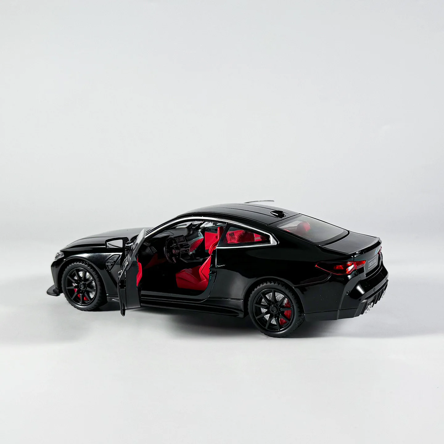 1:24 legering M4 model speelgoed, gesimuleerd geluid en licht, prachtige tafelornamenten, het beste verzamelaarsartikel voor automodeliefhebbers