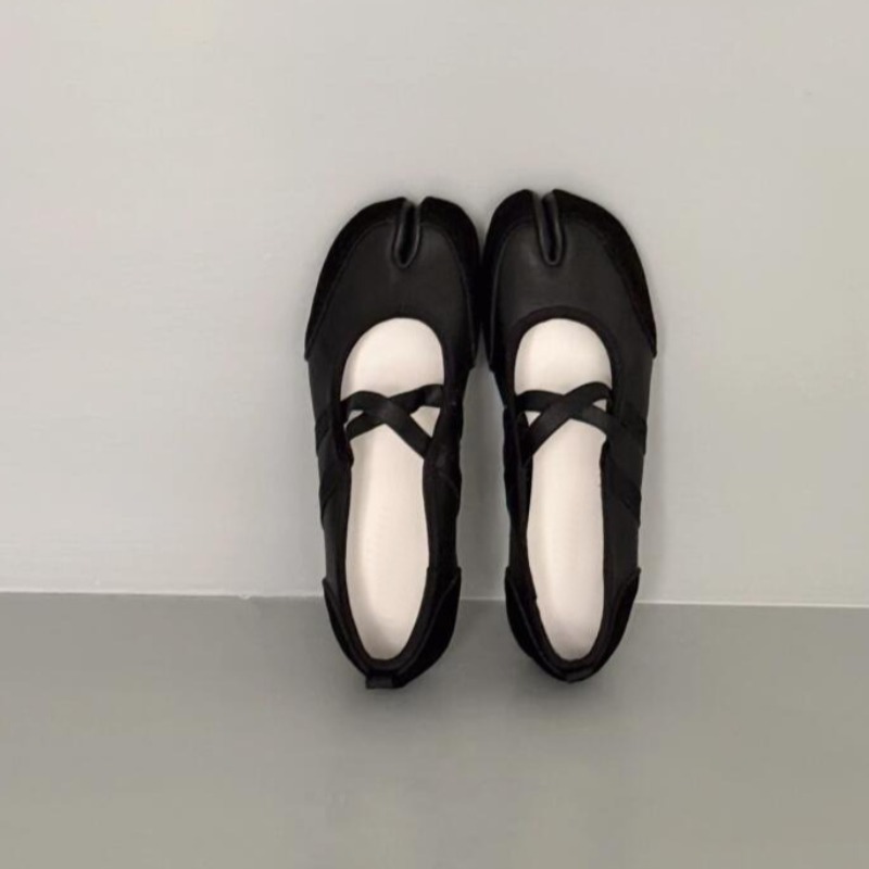 Черные, серебристые, красные балетки, кроссовки, женские балетки с раздельным носком, таби, прогулочные кроссовки, женская обувь Мэри Джейн, летняя обувь